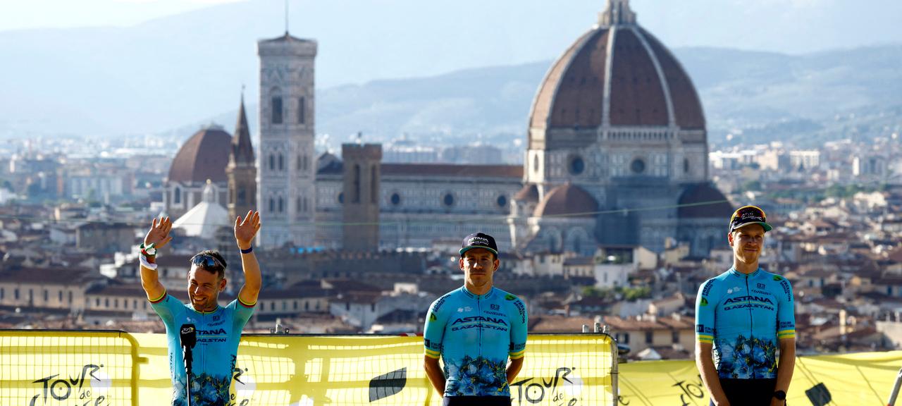 Präsentation des Teams Astana Qazaqstan mit Mark Cavendish in Florenz