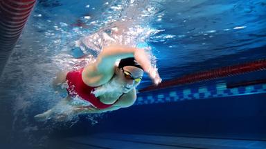 Unterwasser-Aufnahme vom Schwimmtraining beim SC Magdeburg