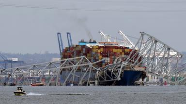 Die Francis Scott Key Bridge ist nach dem Zusammenstoß mit einem Containerschiff in Baltimore teilweise eingestürzt.