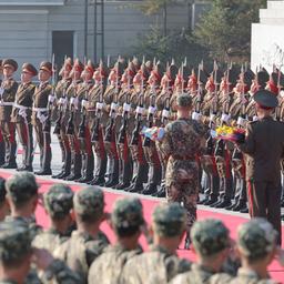 Kim Jong Un, Machthaber in Nordkorea, bei einer Inspektion der Volksarmee