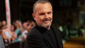 Un catedrático replica en una contundente frase a quienes mantienen posturas como las de Miguel Bosé