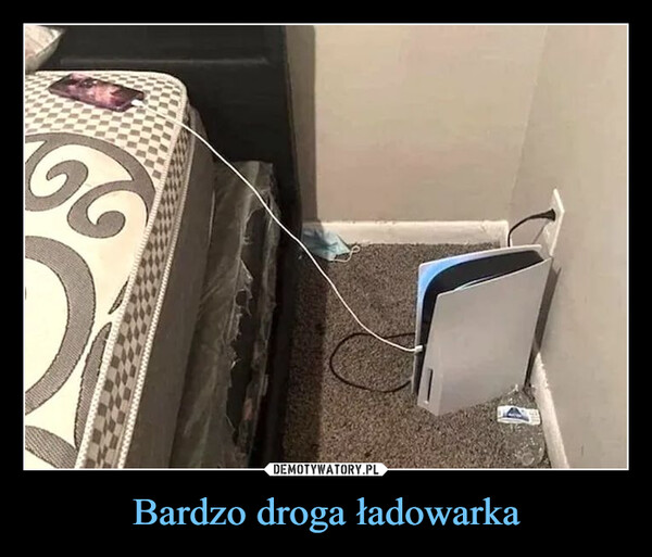 Bardzo droga ładowarka –  20