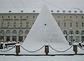 Pyramide im Winter.JPG