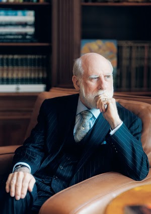 Vint Cerf, l’un des pères d’Internet, évoque le rôle des moteurs de recherche.