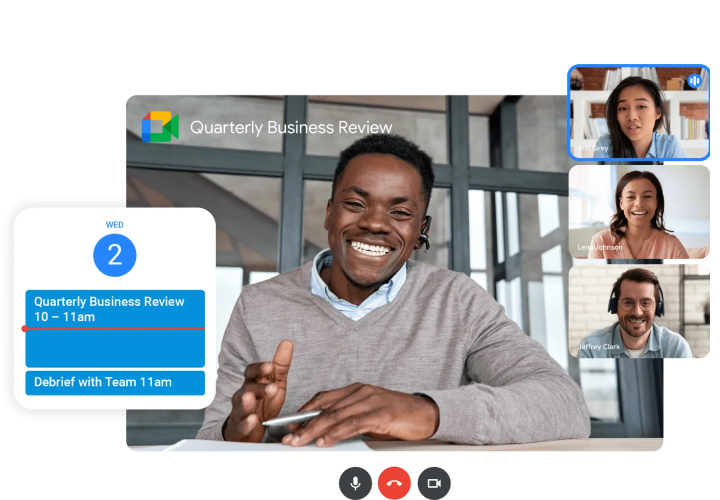 Чотири людини проводять квартальний бізнес-огляд у Google Meet  