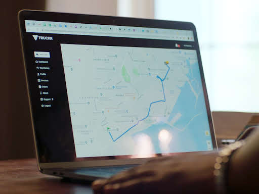 Interface de Google Maps Platform dans l'application Truckr