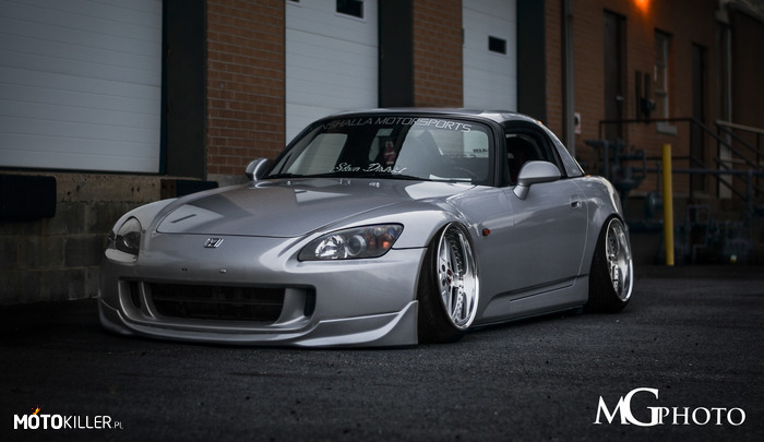 Honda S2000 –  