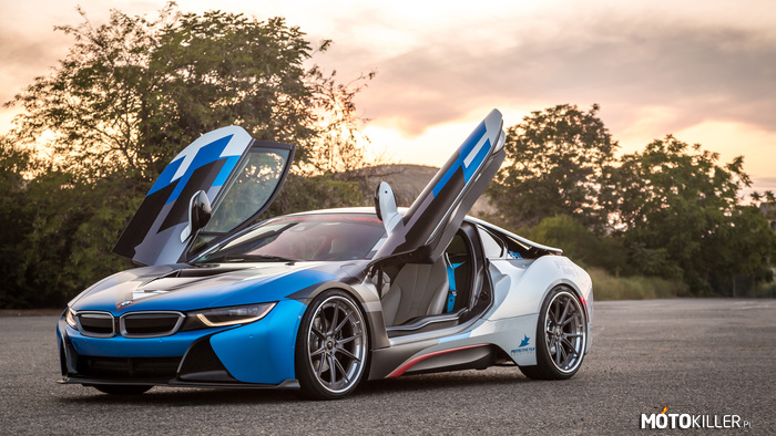 BMW i8 VR-E –  