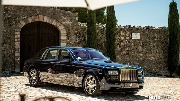 Rolls-Royce Phantom –  