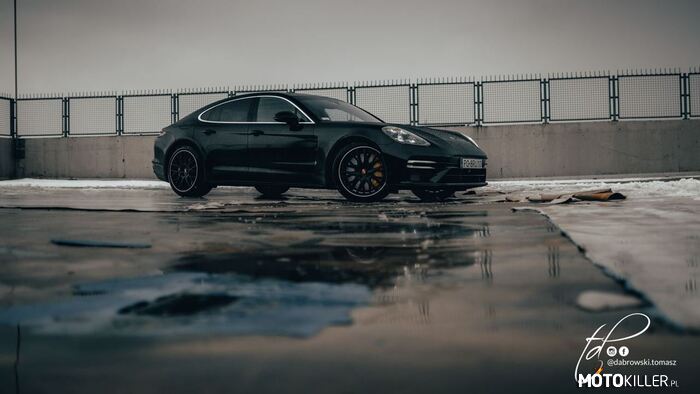 Porsche Panamera Turbo S –  