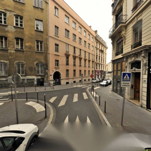 Monument Aux Grands Hommes De L'école De La Martinière - Monument touristique - Lyon