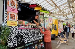 Planuj Tydzień: foodtrucki, wyprzedaż garażowa i bezkompromisowy hip-hop